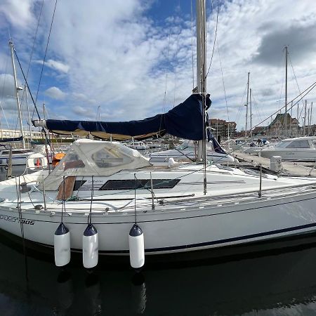 Voilier Loc Han Deauville Exterior foto